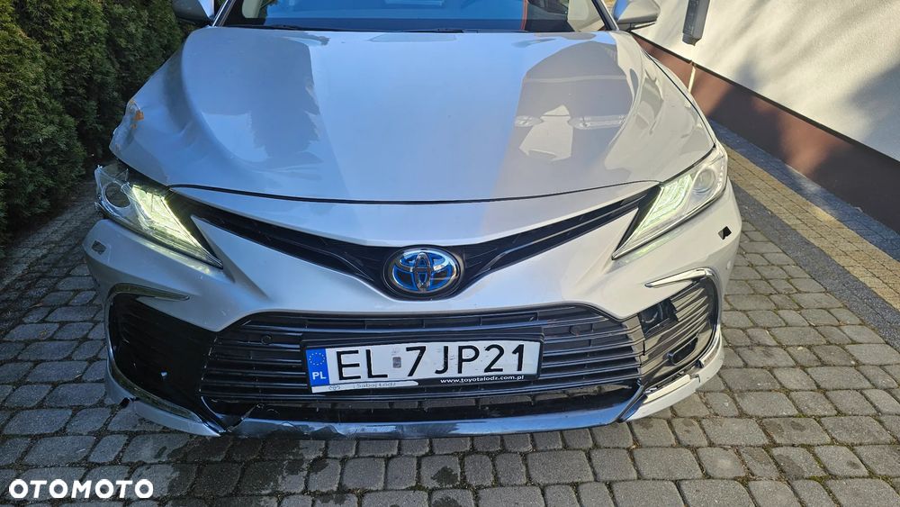 Toyota Camry 2.5 Hybrid Dynamic Force Executive e-CVT - 3