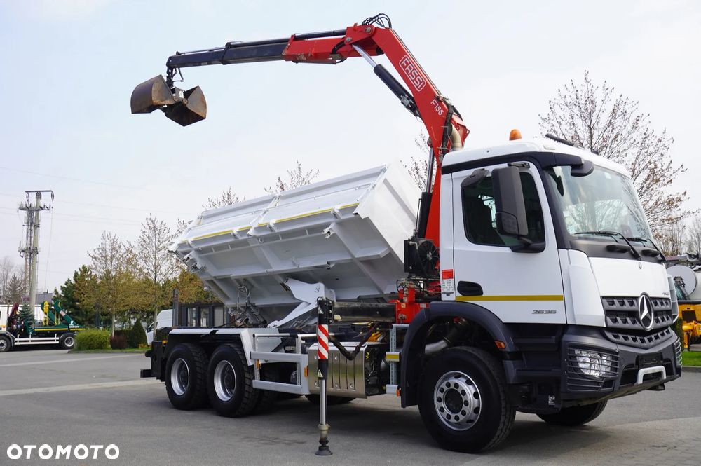 Mercedes-Benz Arocs 2636 / 6x4 / HDS Fassi / Wywrotka 3 str / Bortmatic_236398 - 12