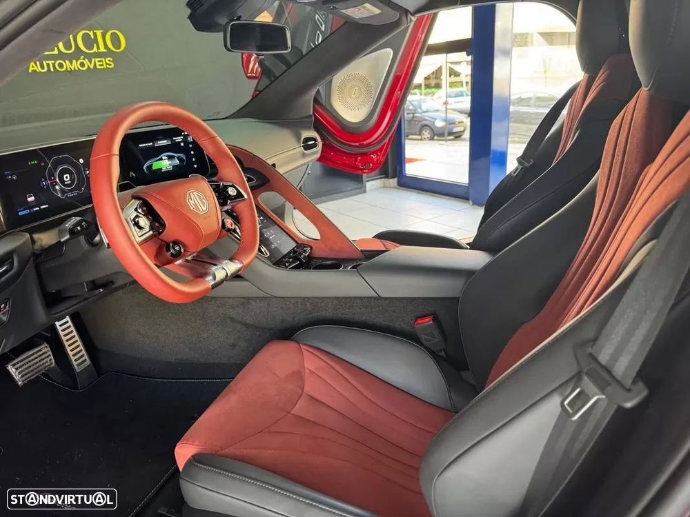 MG Cyberster 77 kWh GT - 40