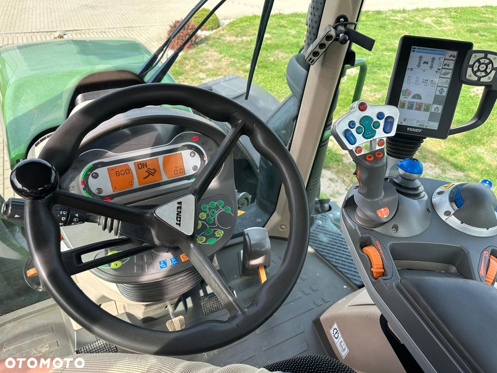 Fendt 724 S4 Vario - 22