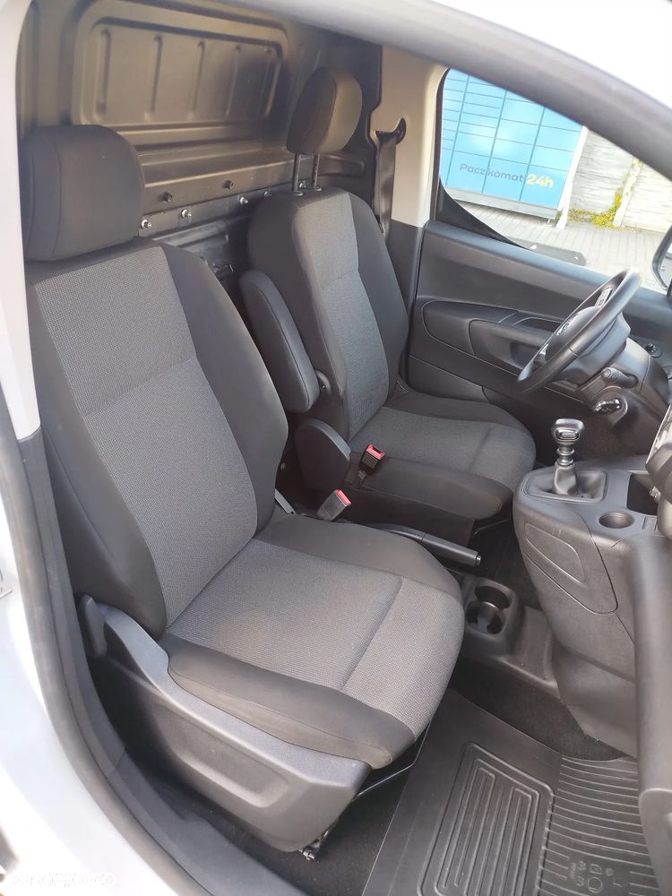 Toyota Proace City - 19