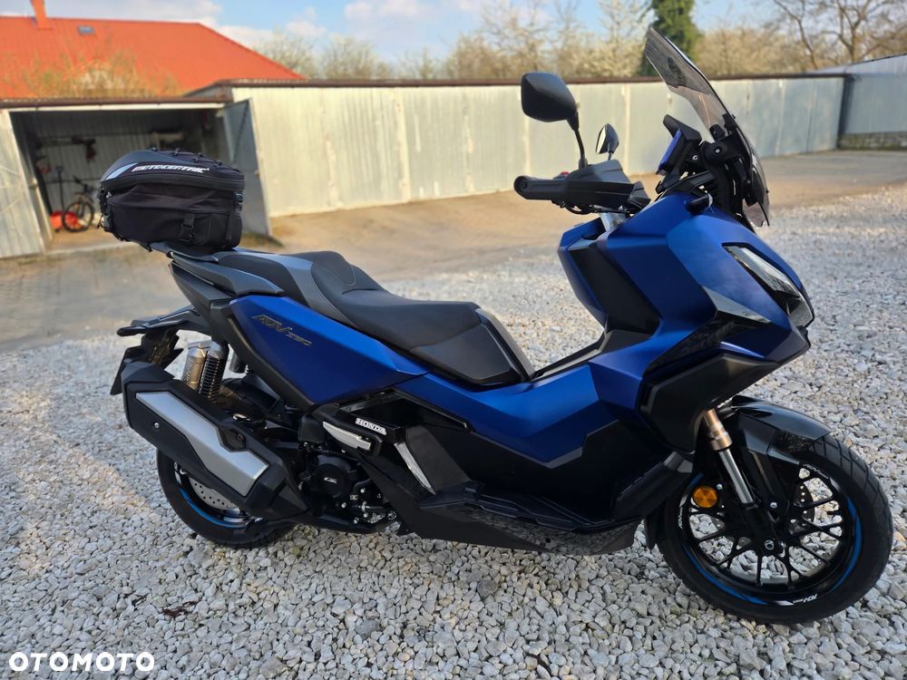 Honda ADV350 - 4