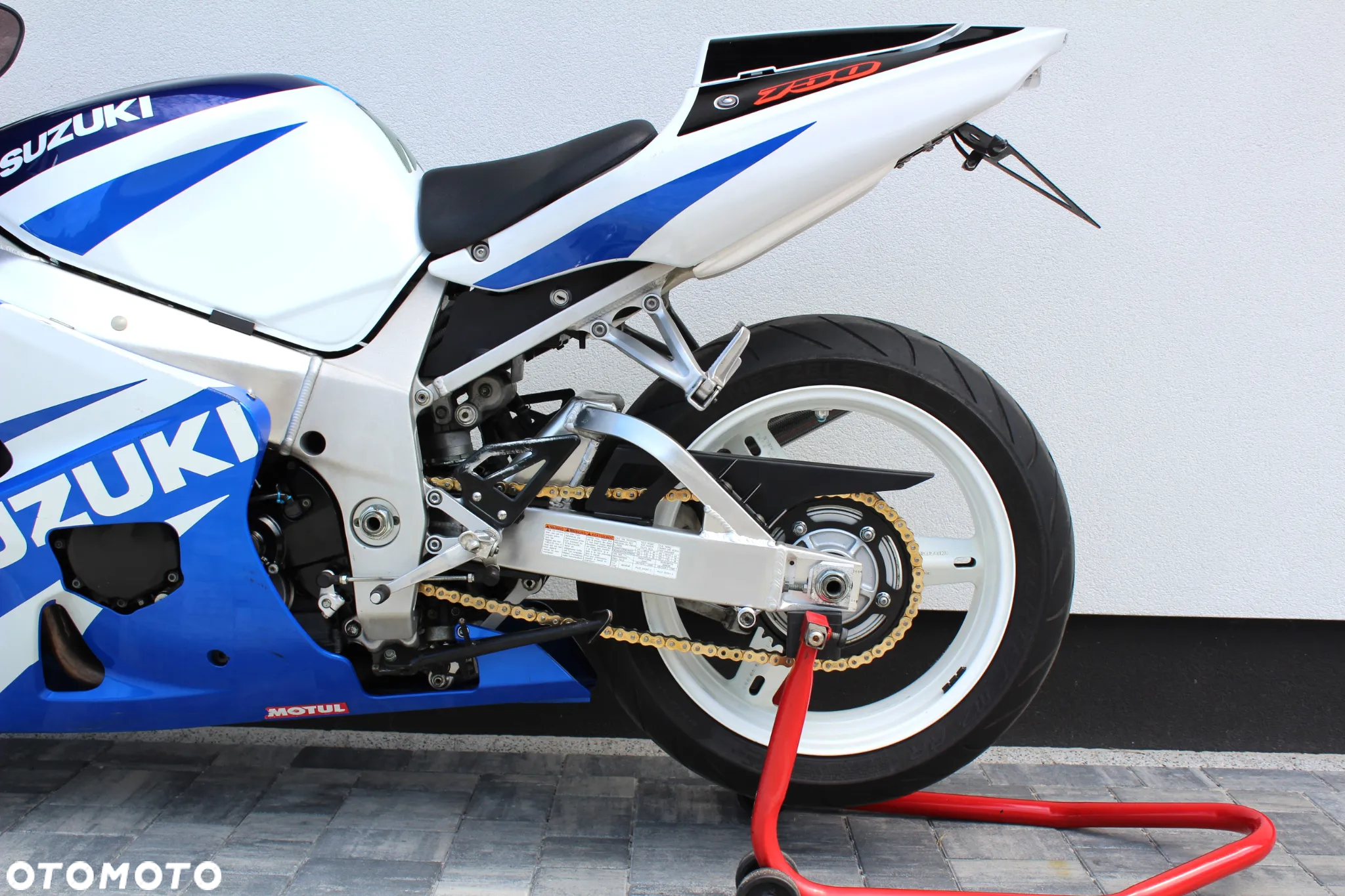 Suzuki GSX-R - 8