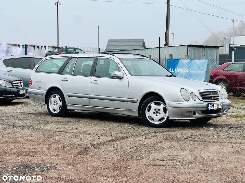 Mercedes-Benz Klasa E - 7