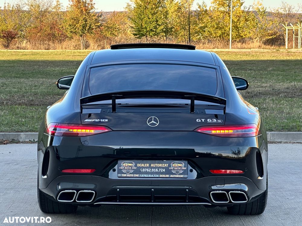Mercedes-Benz AMG GT-S 63 4MATIC+ - 28