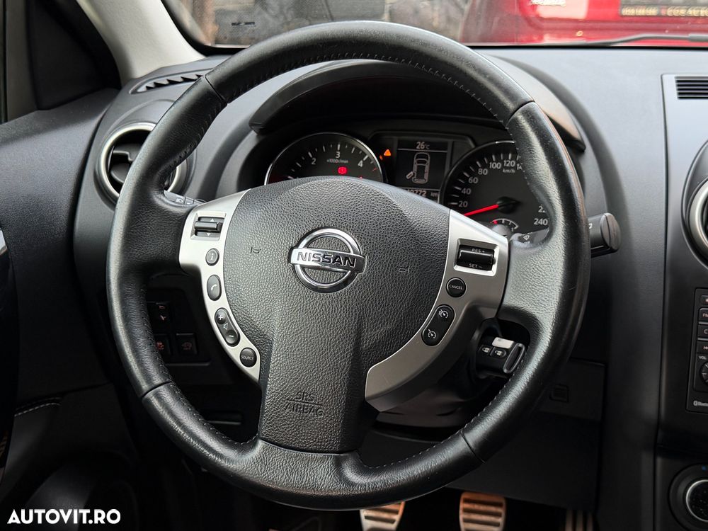 Nissan Qashqai 1.6 dCi DPF tekna - 13