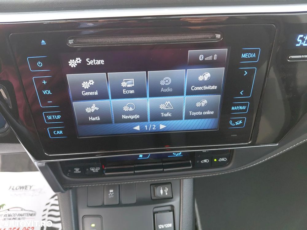 Toyota Auris 1.8 VVT-i Automatik Design Edition - 30