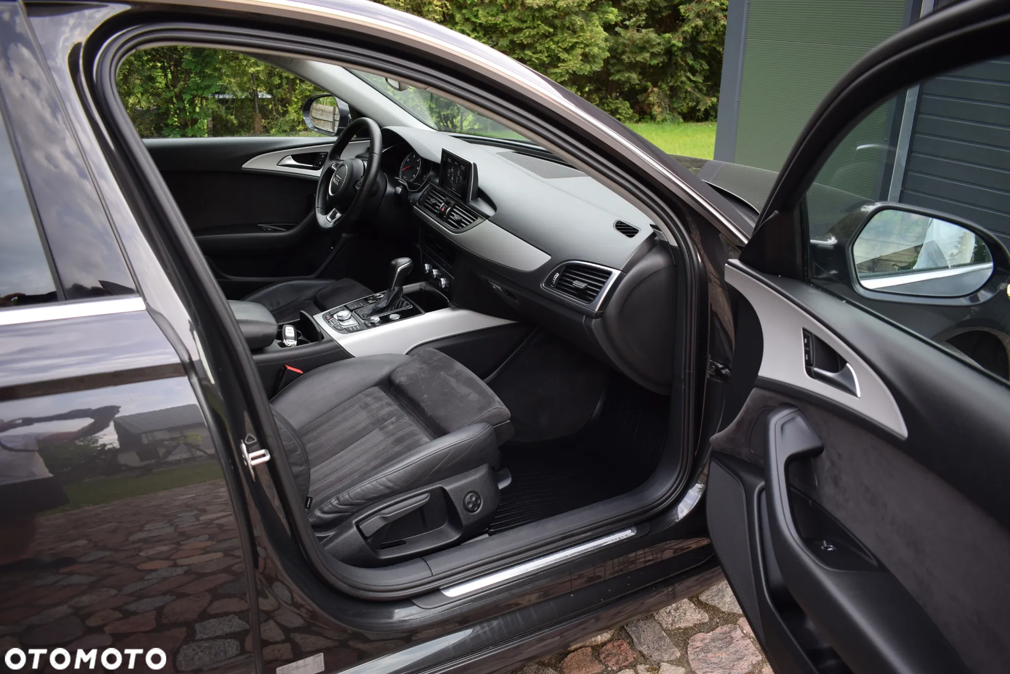Audi A6 Avant 2.0 TDI Ultra S tronic - 34