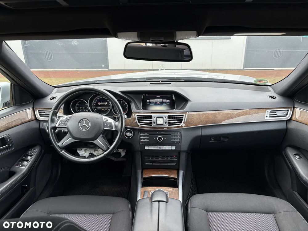Mercedes-Benz Klasa E - 5