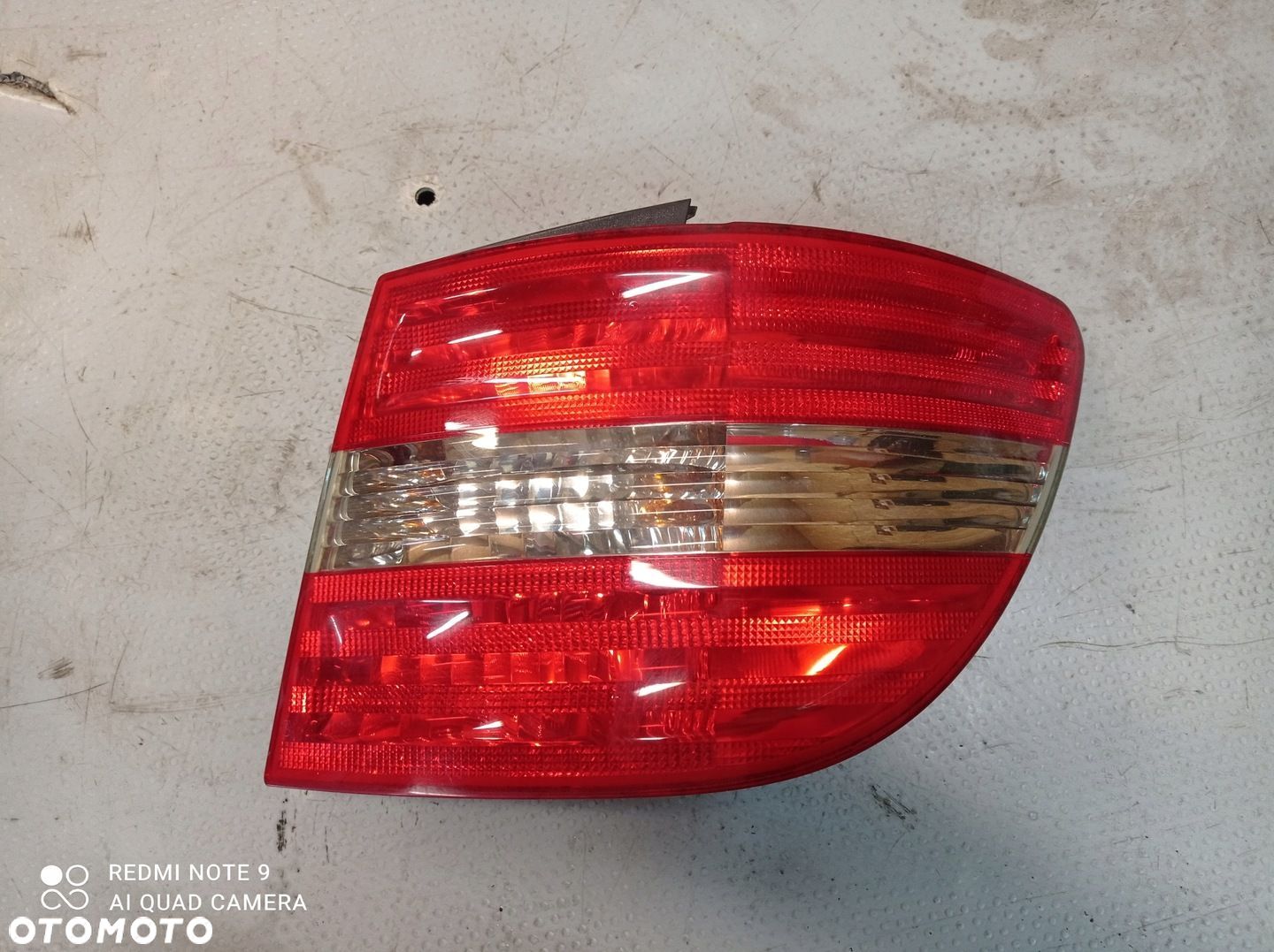 Lampa Prawa Tył Mercedes W245 B Klasa A1698202664 - 1