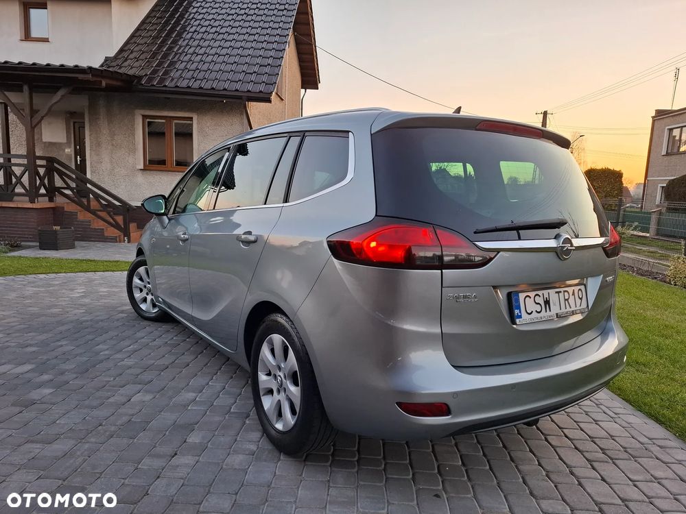 Opel Zafira 2.0 CDTI Enjoy - 2