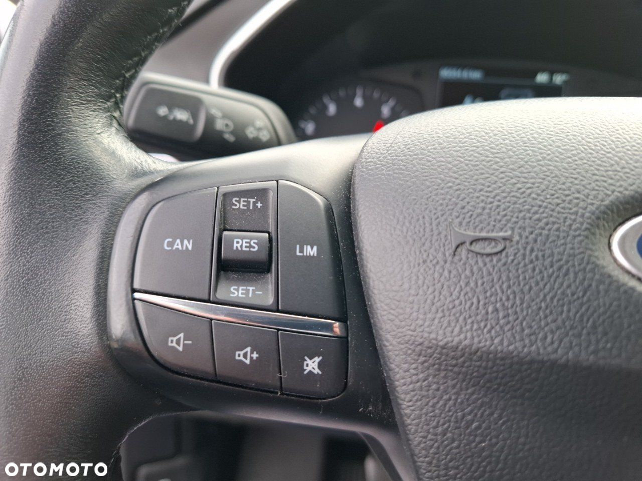 Ford Focus 1.0 EcoBoost Trend Edition - 21