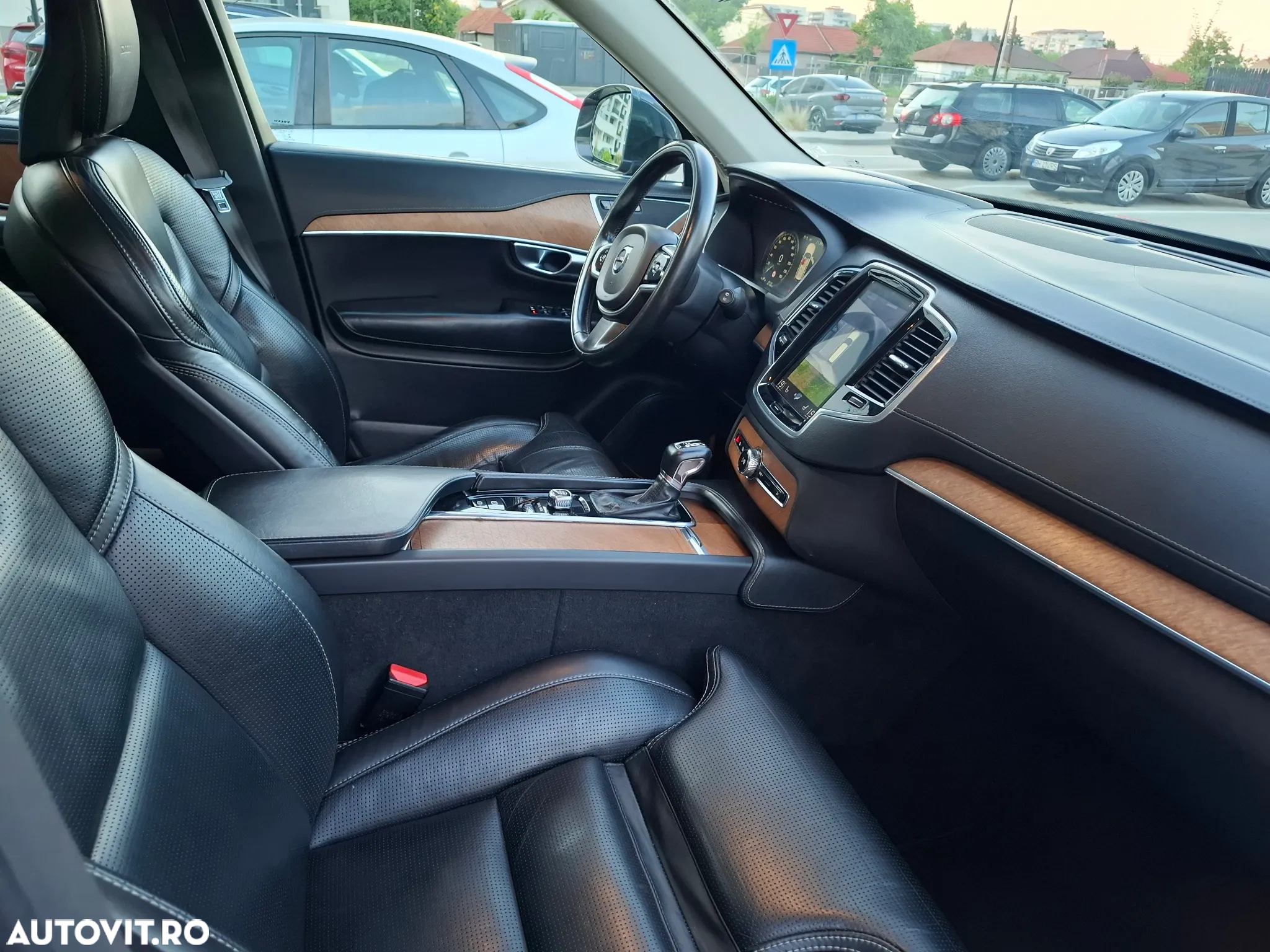 Volvo XC 90 D5 AWD Geartronic Inscription - 3