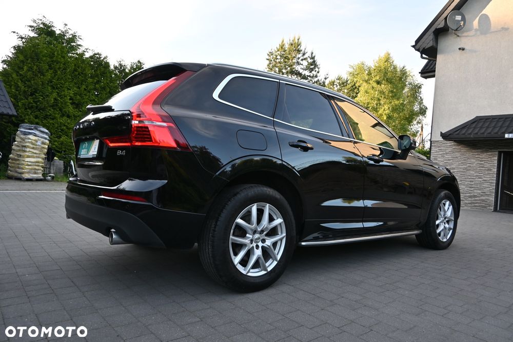 Volvo XC 60 D4 Geartronic Momentum Pro - 8