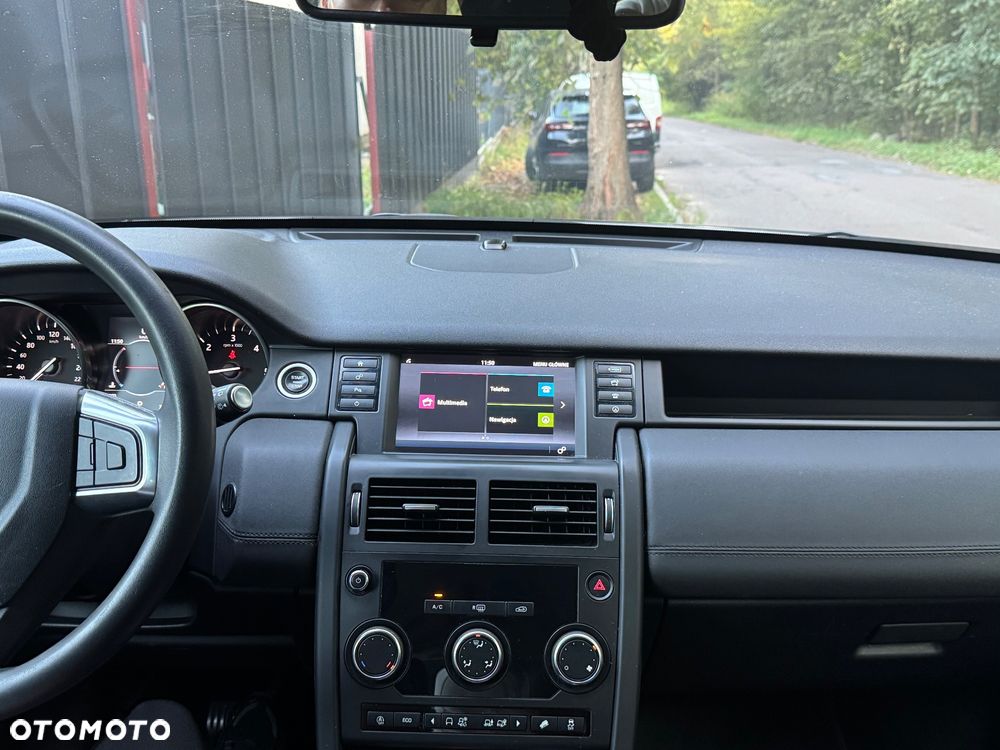 Land Rover Discovery Sport 2.0 D150 - 19
