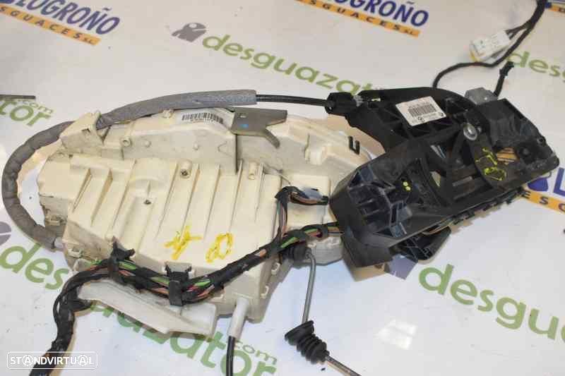 FECHADURA PORTA TRASEIRA DIREITA MERCEDES-BENZ CLASE S BM 221 LIM. - 1