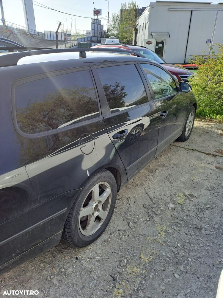 Volkswagen Passat 2.0 TDI Comfortline - 7