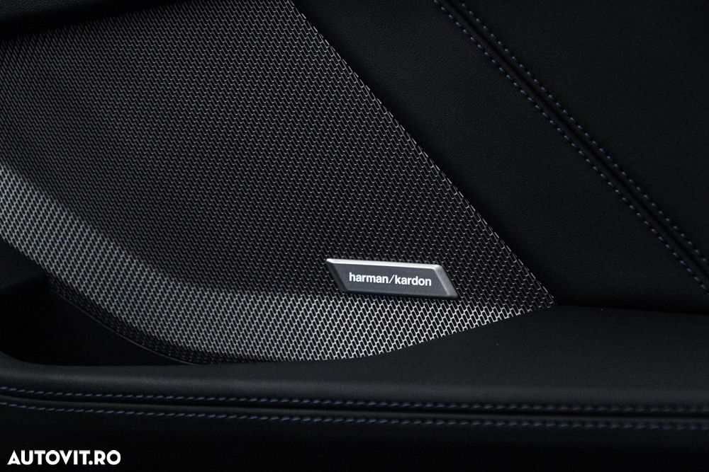 BMW Seria 1 120 AT MHEV - 16