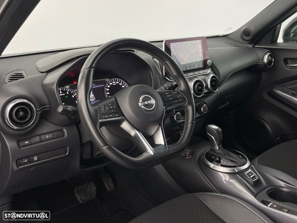 Nissan Juke 1.0 DIG-T N-Connecta DCT - 17