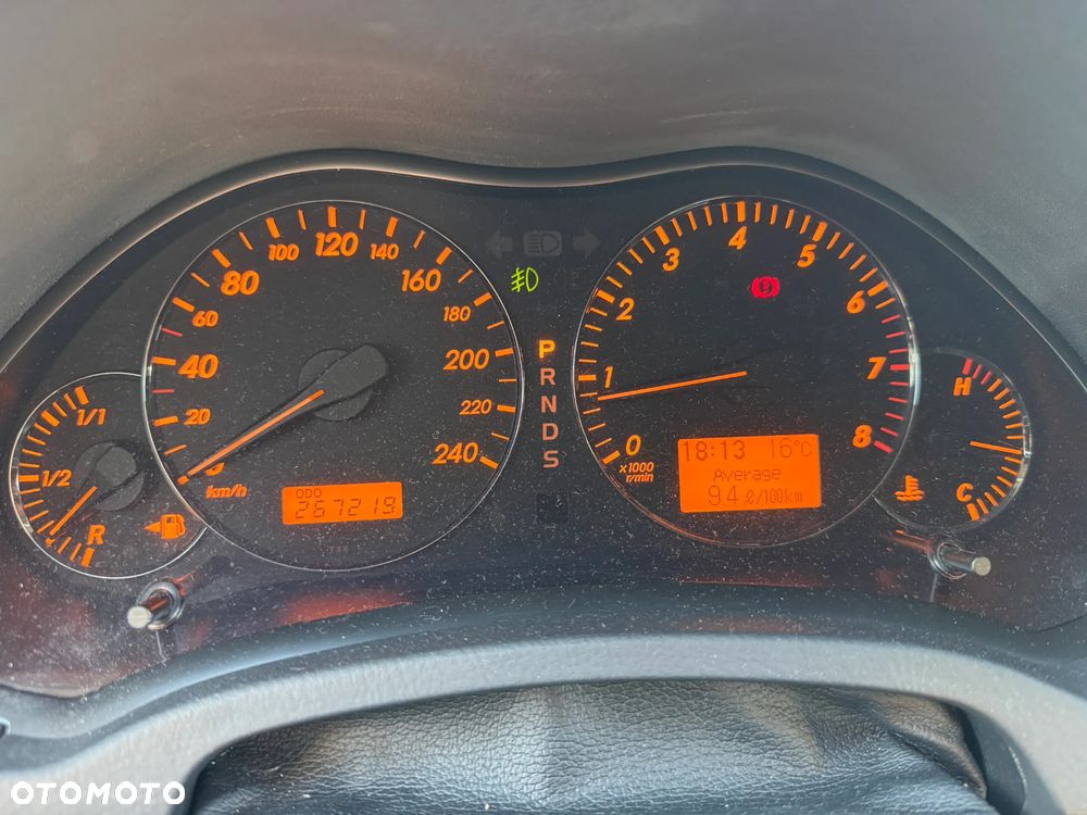 Toyota Avensis 1.8 VVT-i Automatik Sol - 35