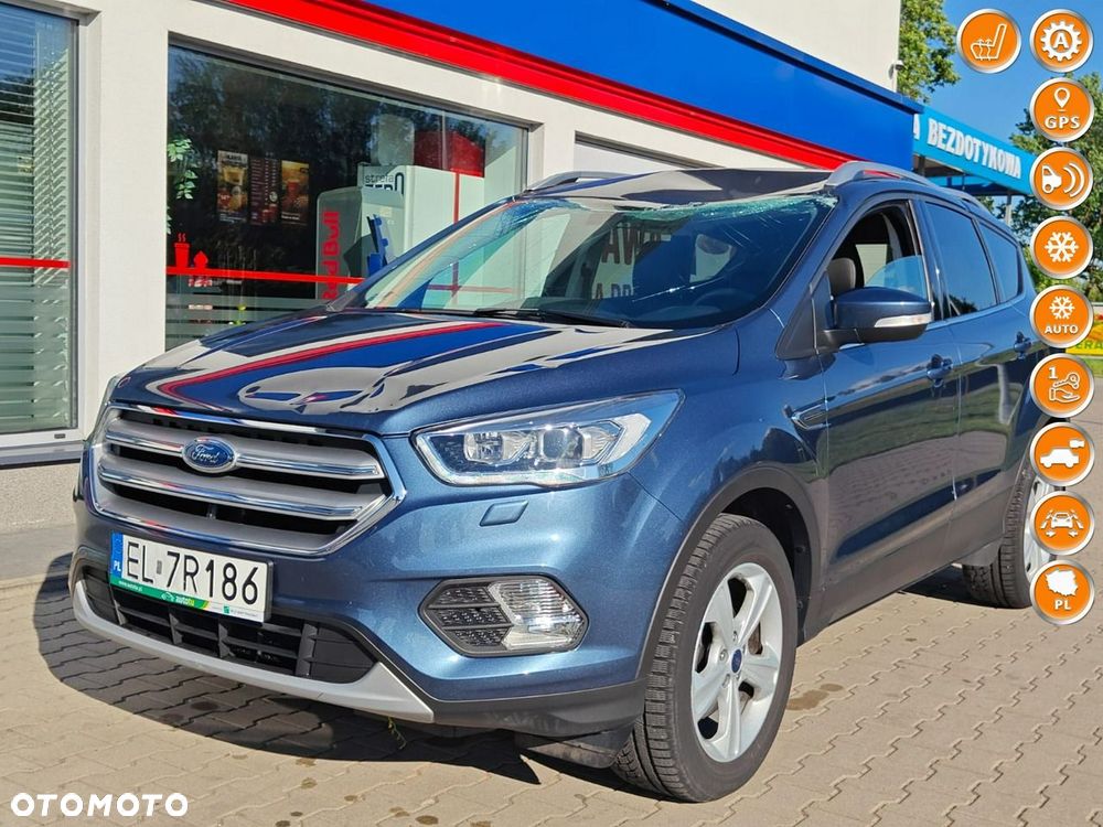 Ford Kuga - 1