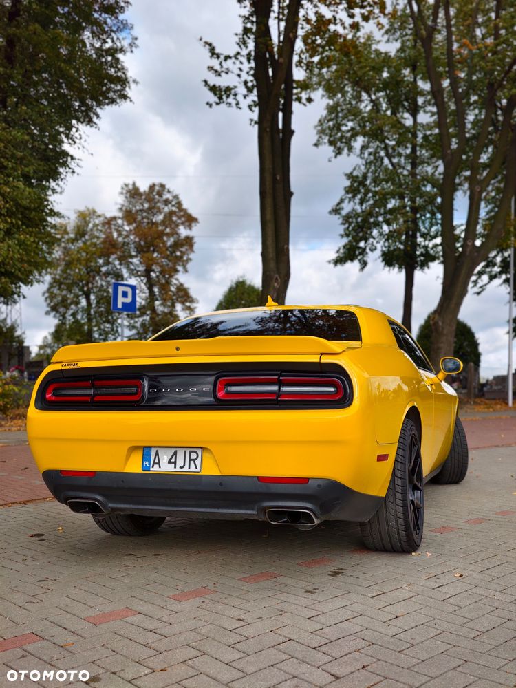 Dodge Challenger Automatik R/T Plus - 12