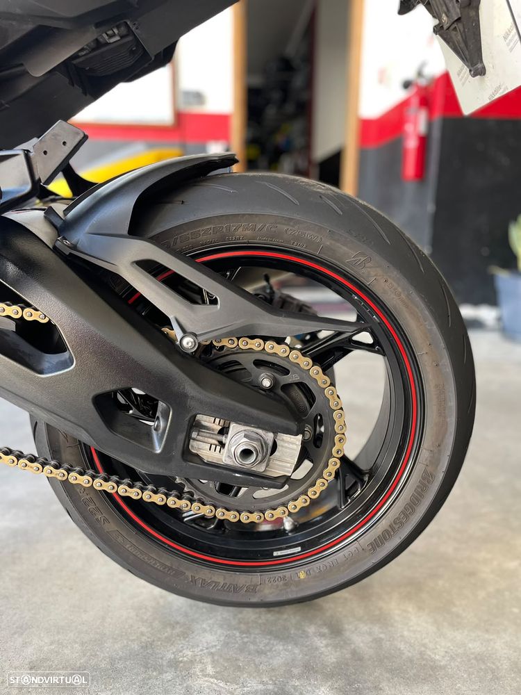BMW S 1000 XR Triple Black | Full System Akrapovic | Full Extras - 36