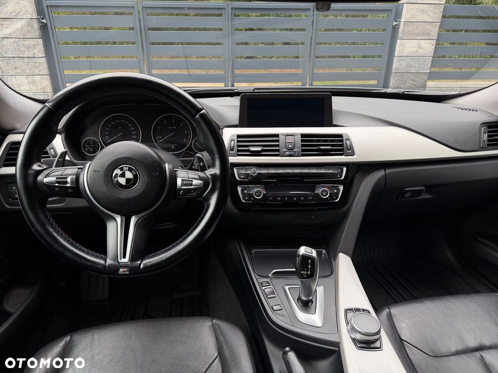 BMW Seria 3 320d xDrive M Sport - 13