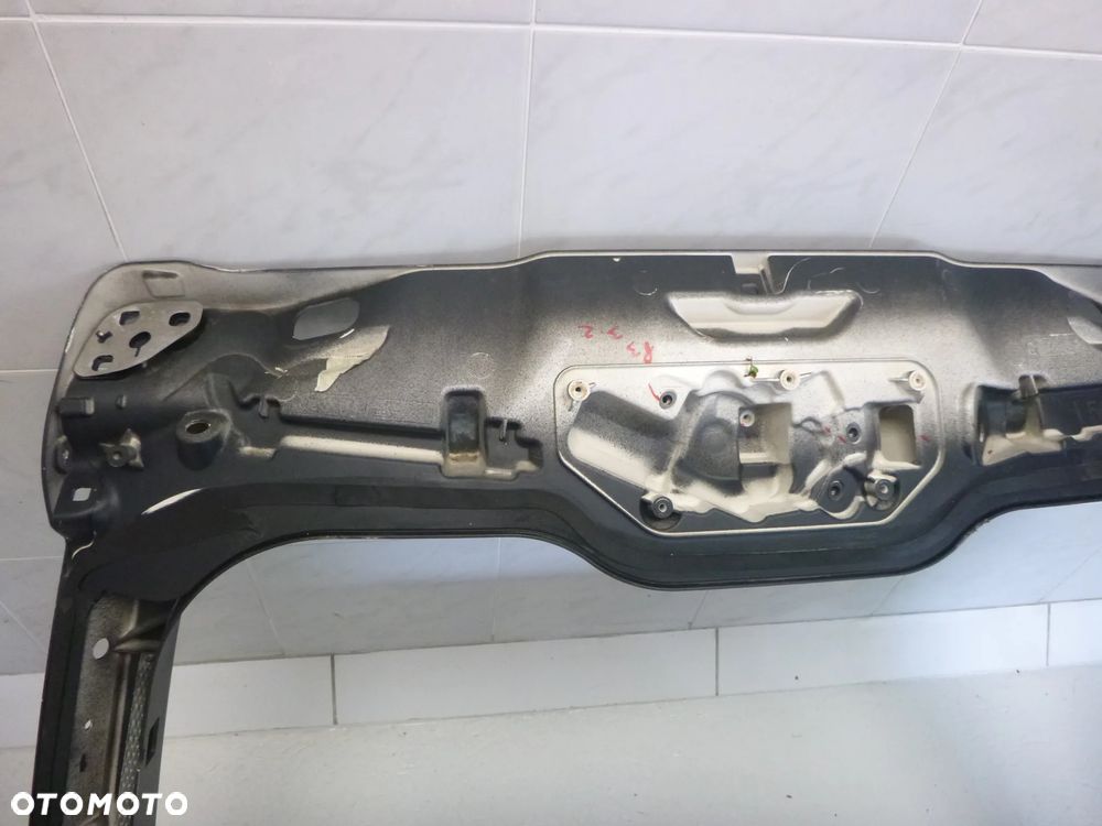 RANGE ROVER VELAR L560 KLAPA TYLNA BAGAŻNIKA - 28