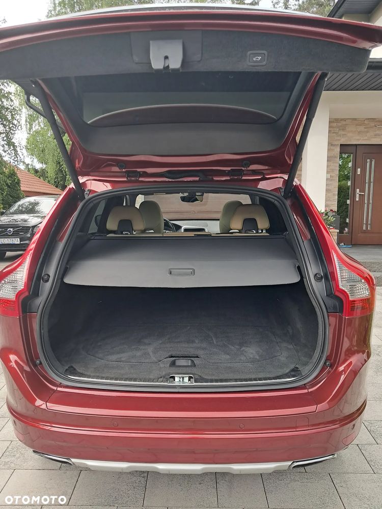 Volvo XC 60 T6 AWD Summum - 9