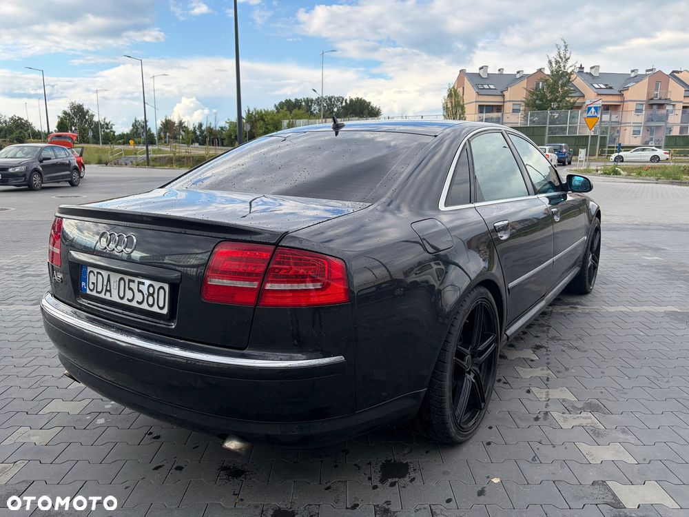 Audi A8 - 12
