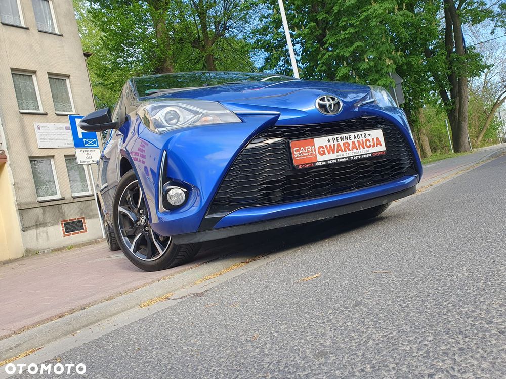 Toyota Yaris 1.5 Premium - 38