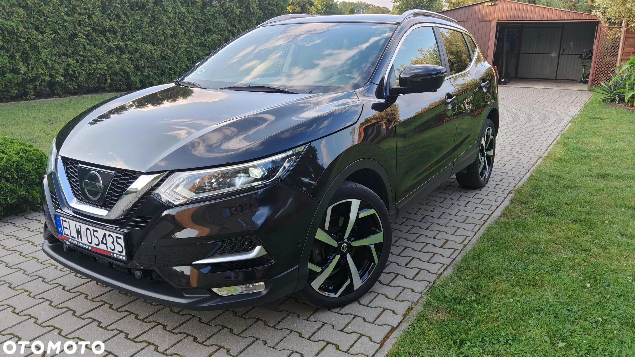 Nissan Qashqai 1.6 DIG-T Tekna - 1