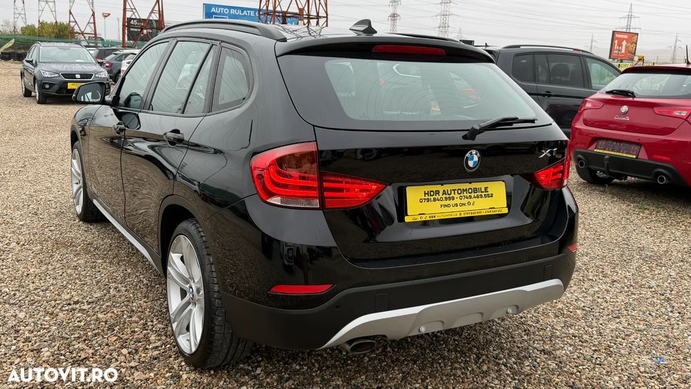 BMW X1 xDrive18d xLine - 13