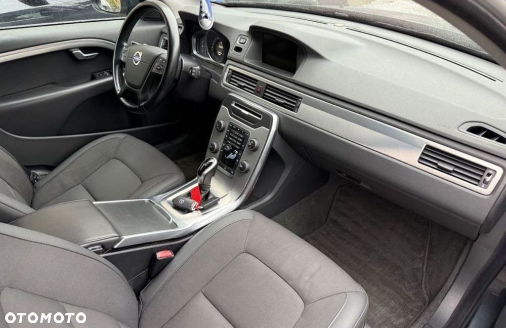 Volvo V70 D2 Geartronic Powershift Kinetic - 19