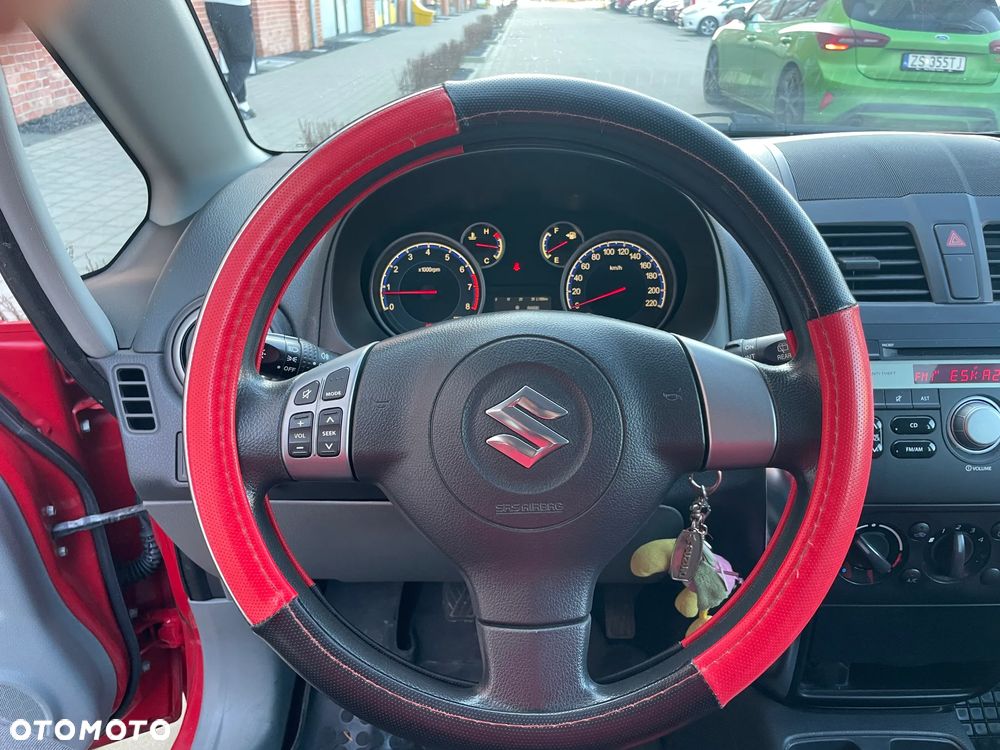 Suzuki SX4 1.6 Comfort - 19