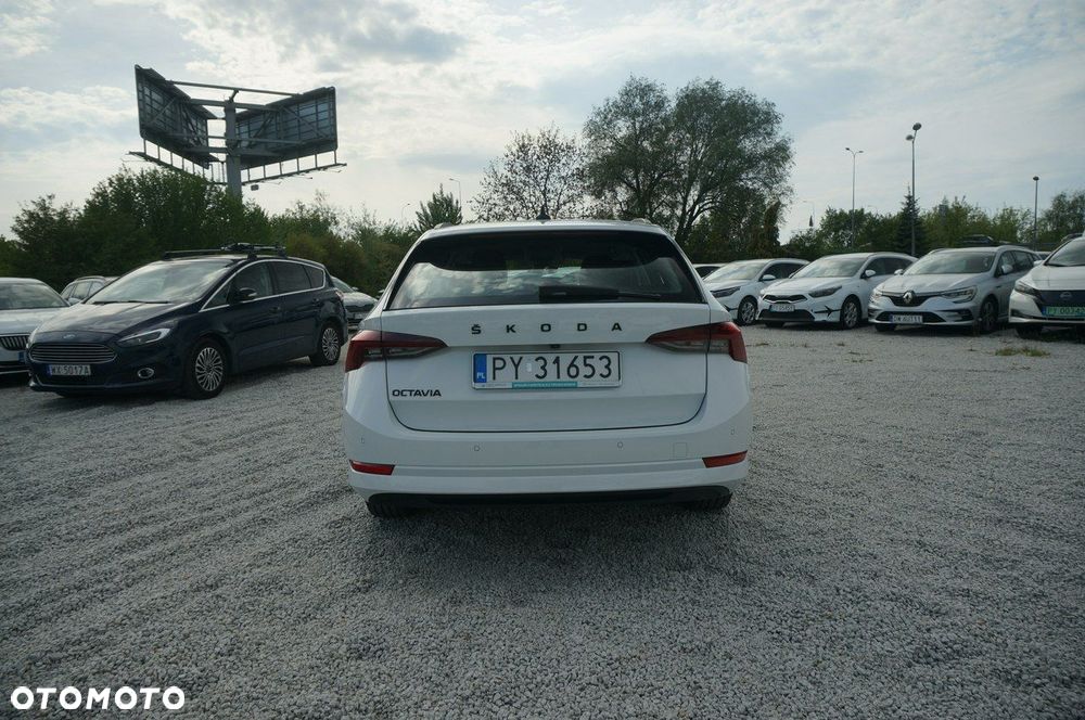 Skoda Octavia 2.0 TDI Ambition - 8