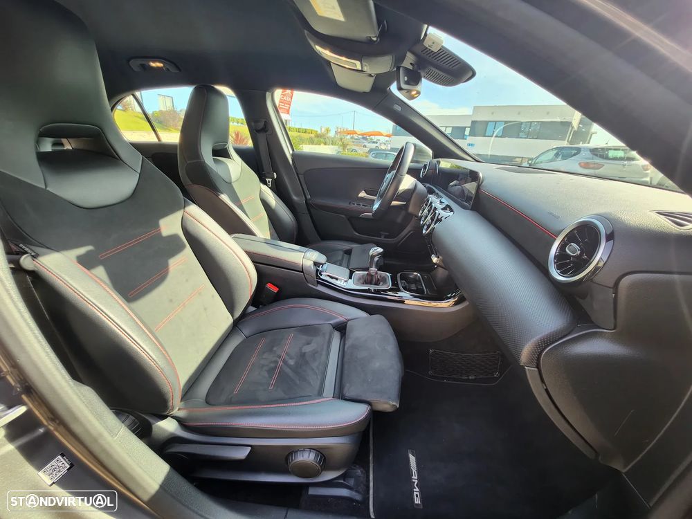 Mercedes-Benz A 180 d AMG Line - 11