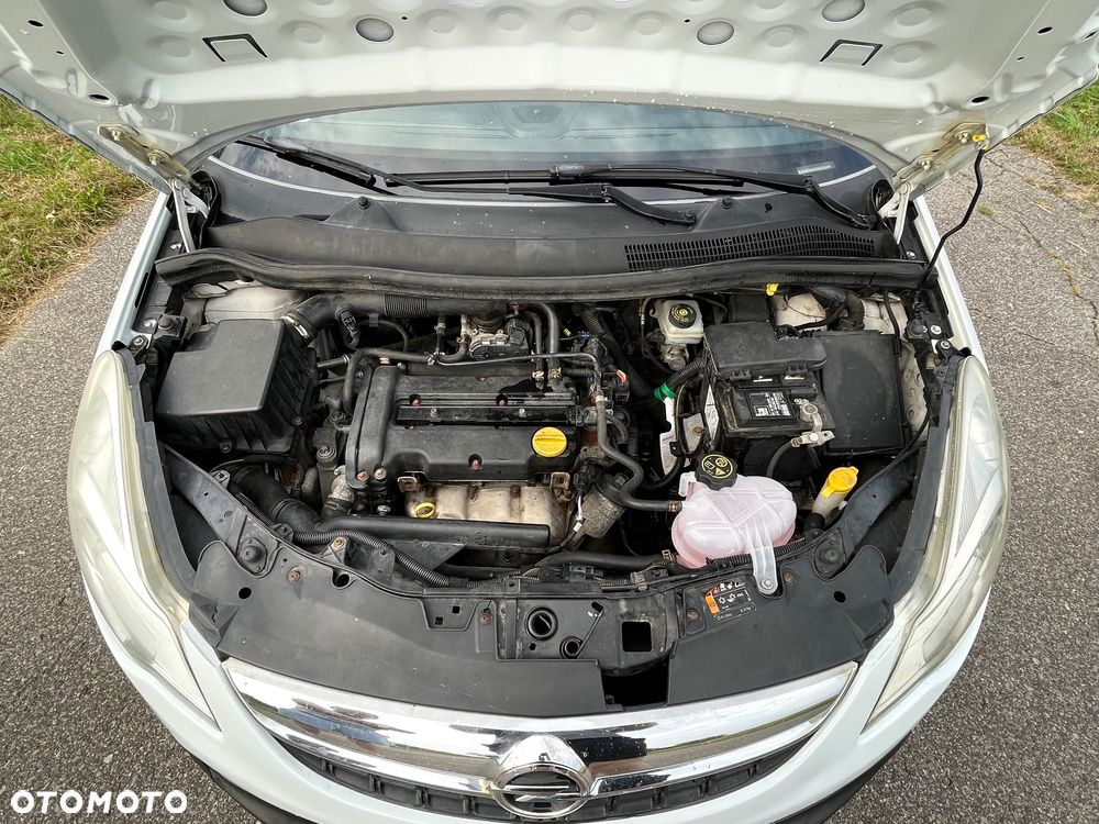 Opel Corsa 1.4 16V Sport - 16