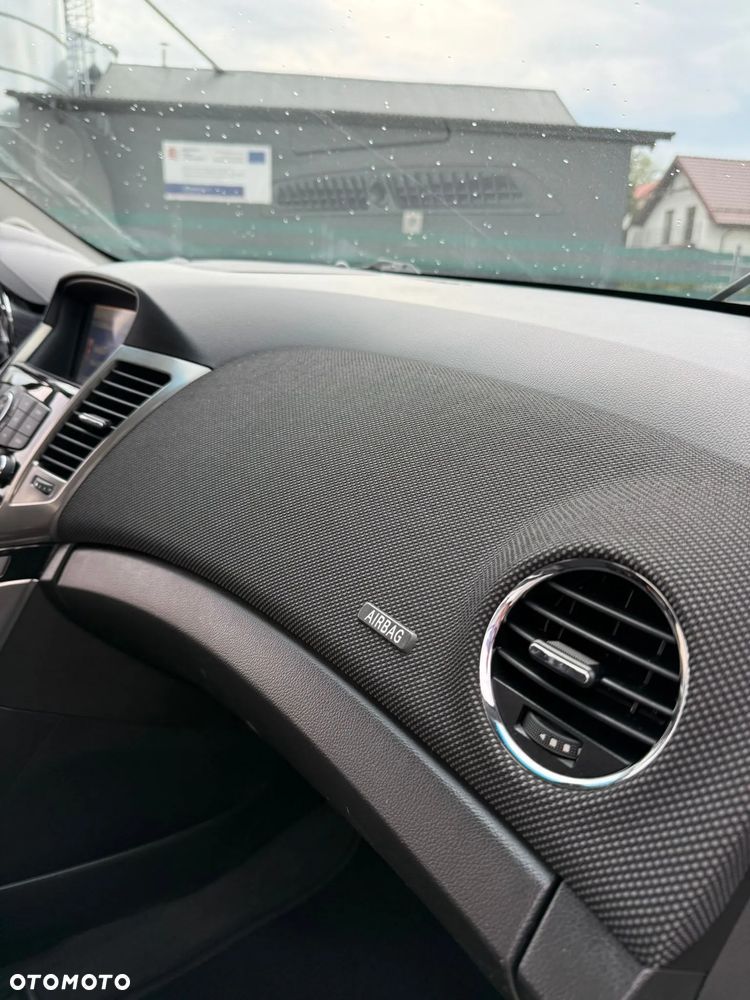 Chevrolet Cruze 1.4T LTZ - 14