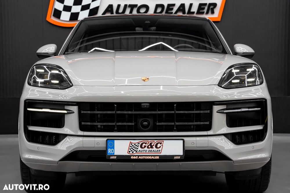 Porsche Cayenne Coupe Standard - 24