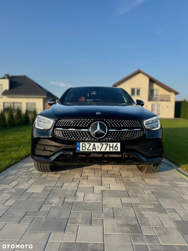 Mercedes-Benz GLC GLC-Coupe 300 4Matic 9G-TRONIC Edition AMG Line - 2