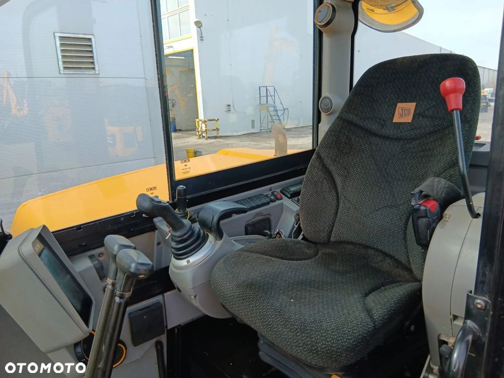 JCB JCB 86C-2 - 12