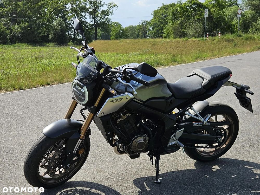Honda CB - 4