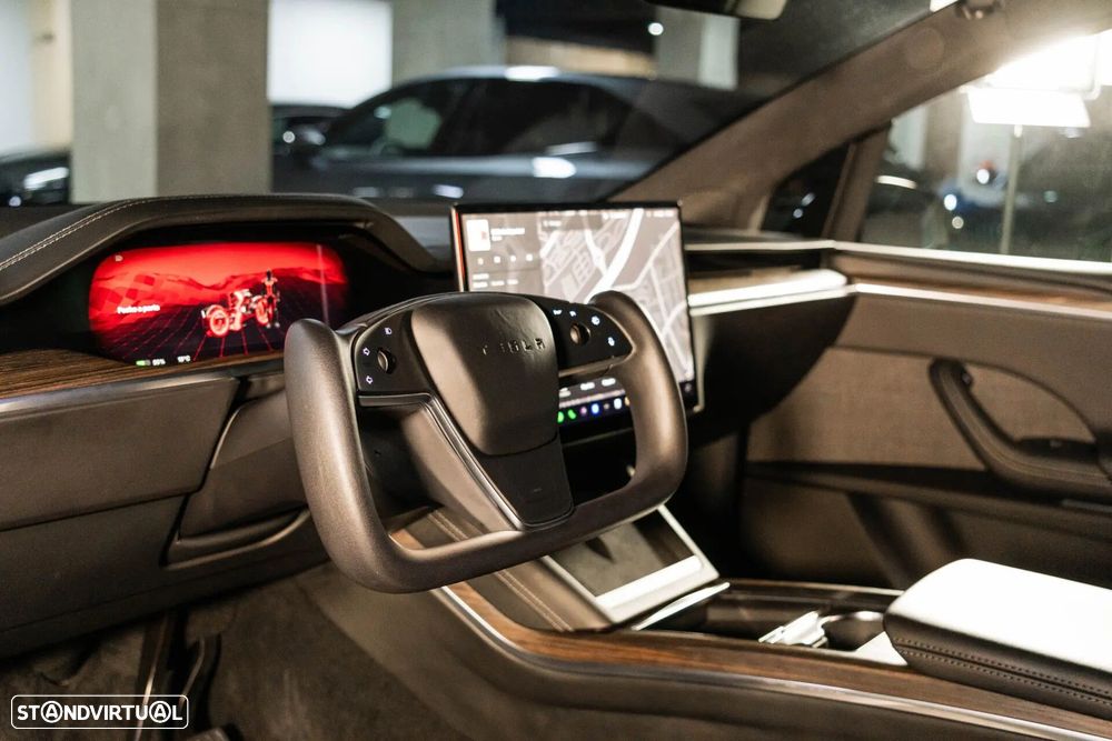 Tesla Model X Long Range AWD - 17