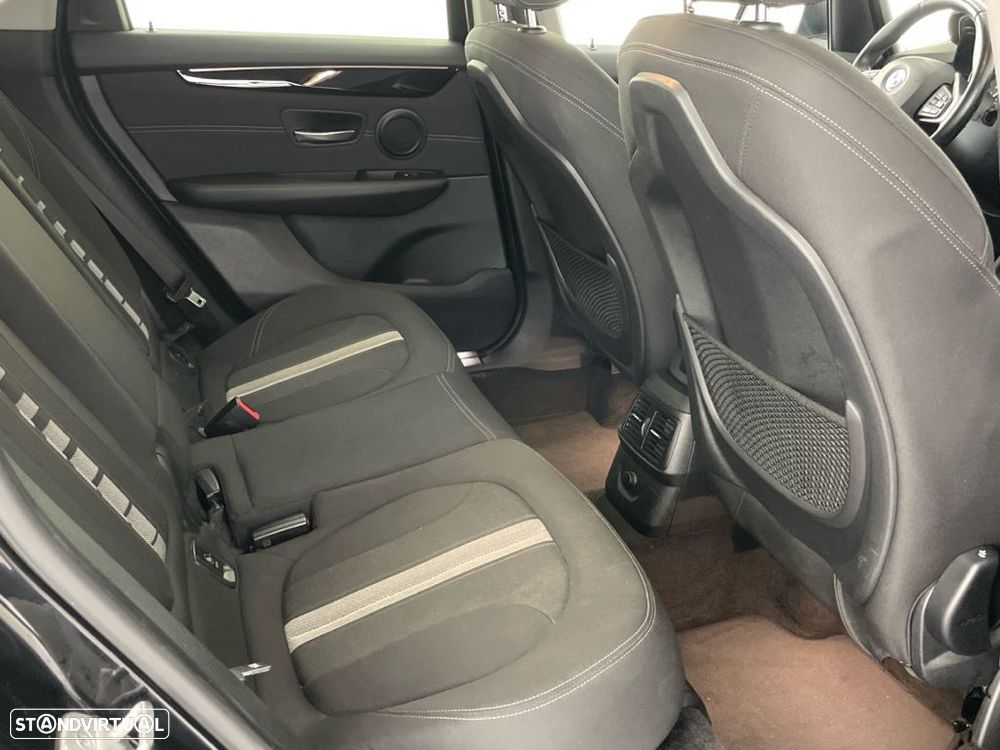 BMW 216 Active Tourer d Pack M - 23