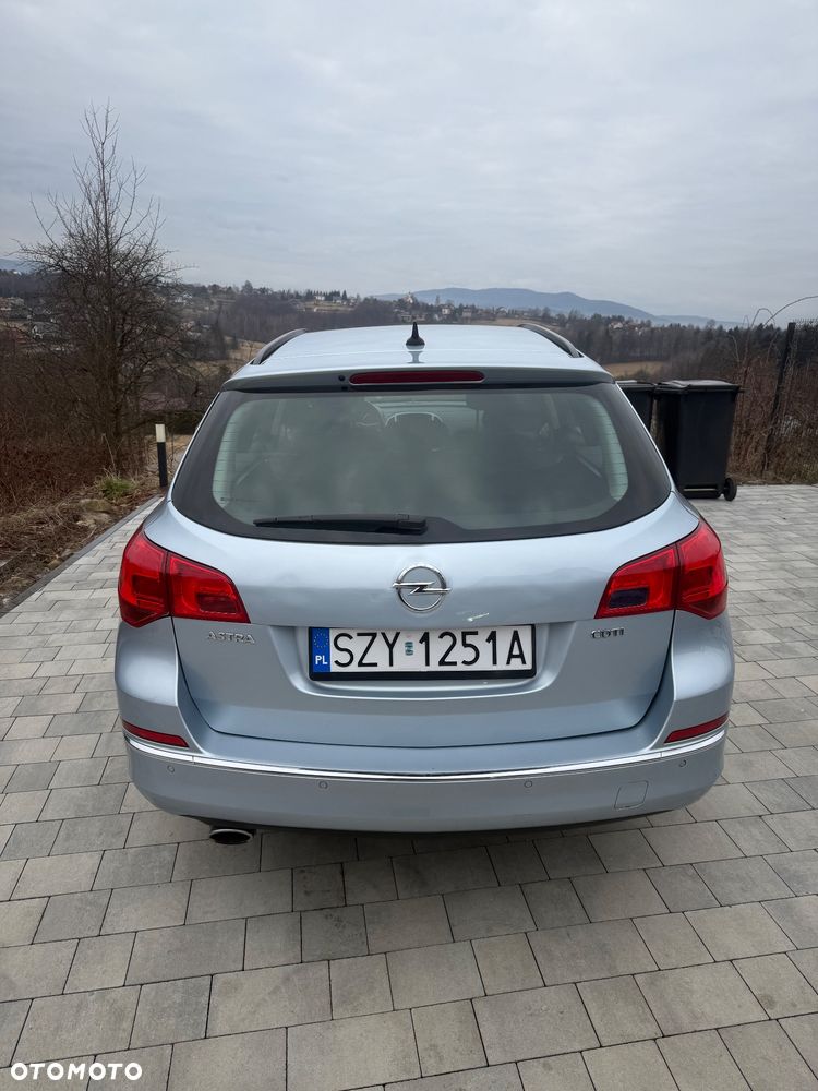 Opel Astra 2.0 CDTI Cosmo - 5