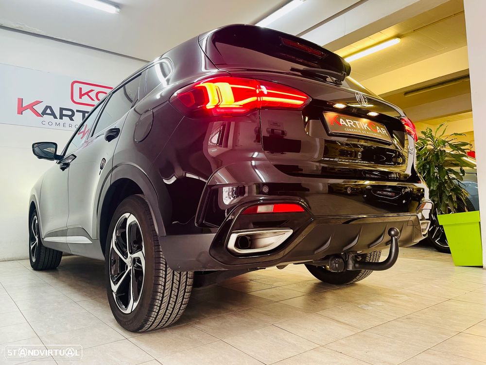 MG EHS 1.5 T-GDI Plug-in Hybrid Luxury - 12