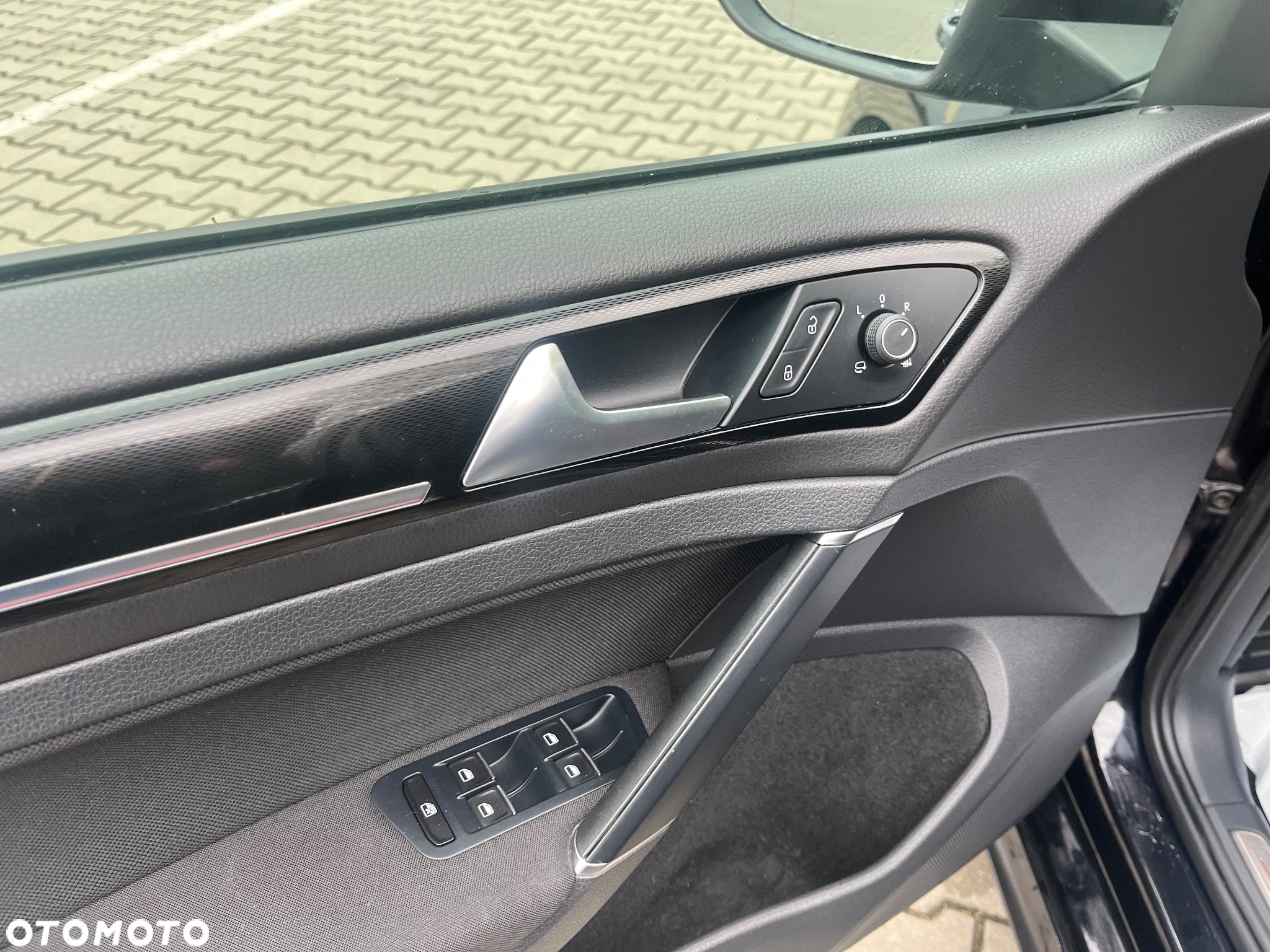 Volkswagen Golf VII 2.0 TSI BMT GTI - 11