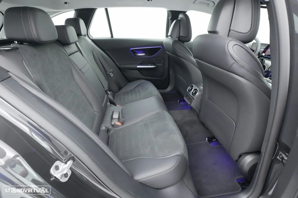 Mercedes-Benz C 300 e AMG Line - 27